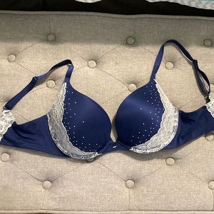 Victoria’s Secret blue and silver bra size 34D